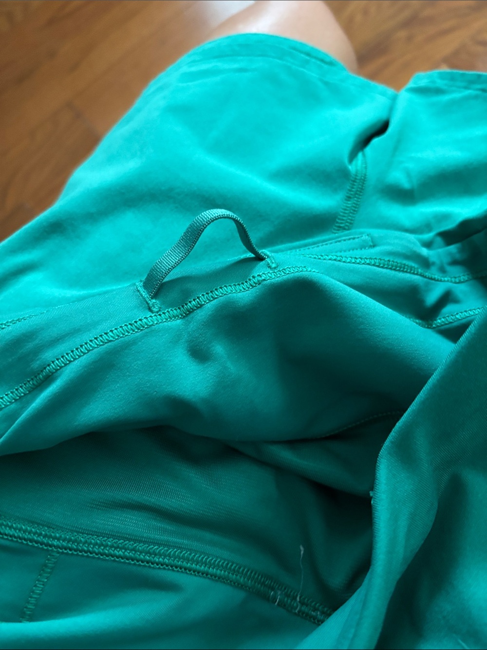 Lululemon high rise 2.5” inseam speed up shorts - Picture 4 of 5